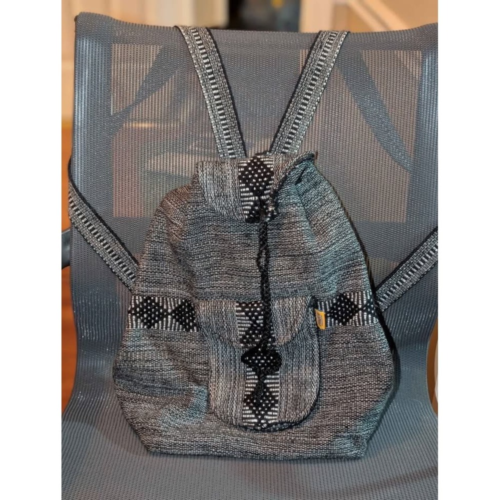 Pinzon Black White Mexican Artesanal Woven Backpack Boho Hippie Festival‎ Bag